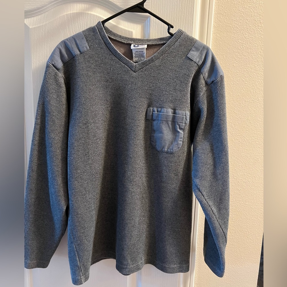 V neck sweater